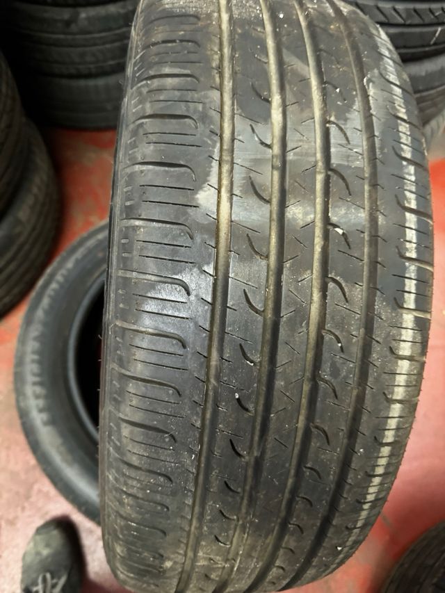 Neumáticos 225/55 R19