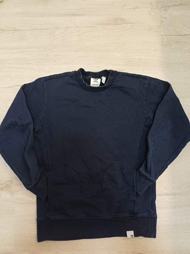2010's blue adidas crew neck sweatshirt