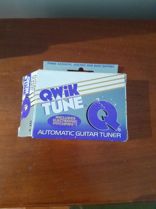 Afinador Qwik Tune - Guitarra