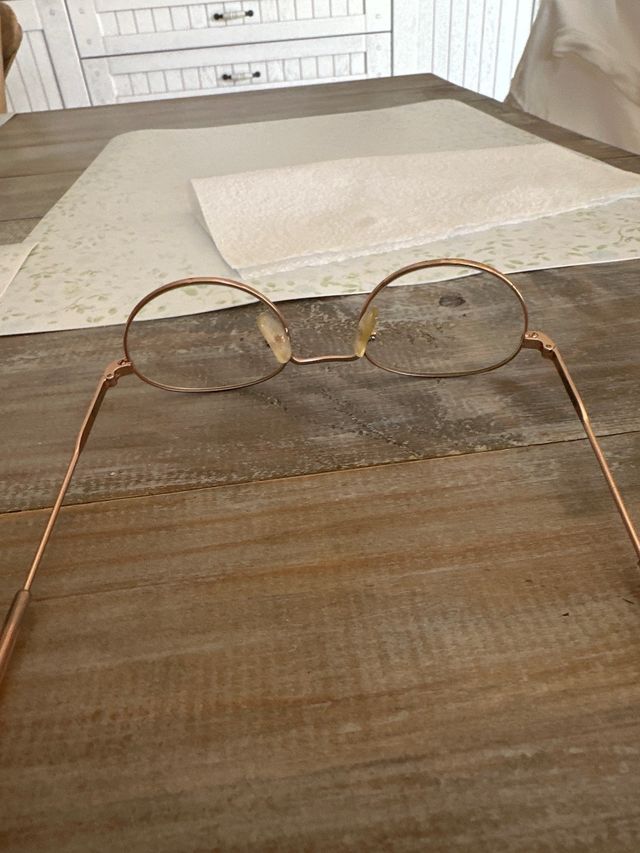 Gafas redondas doradas niña