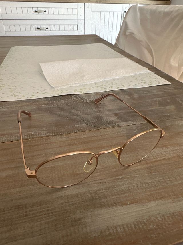 Gafas redondas doradas niña