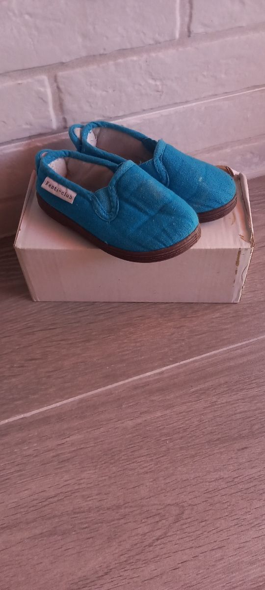 Zapatos bebé -talla 22-turquesa