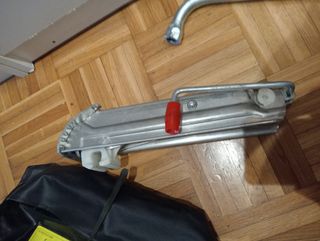 Gato Audi A4 + Llave Ruedas