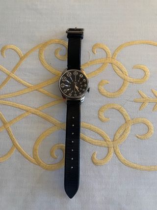 Reloj UNO de 50 - Negro y Plata