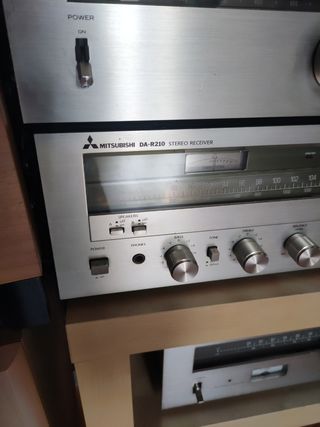  Mitsubishi DA-R210
