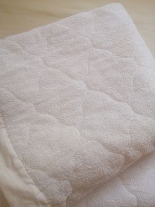 Colchón cuna bebé 55x115 cm y dos fundas 