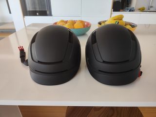 Cascos bici - 2 unid. negros (30€ los dos cascos)