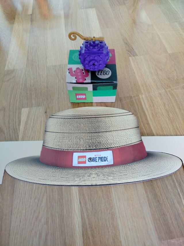 Lego One Piece: Gomu Gomu no Mi y sombrero+regalo 