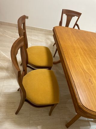 Mesa comedor + 6 sillas madera