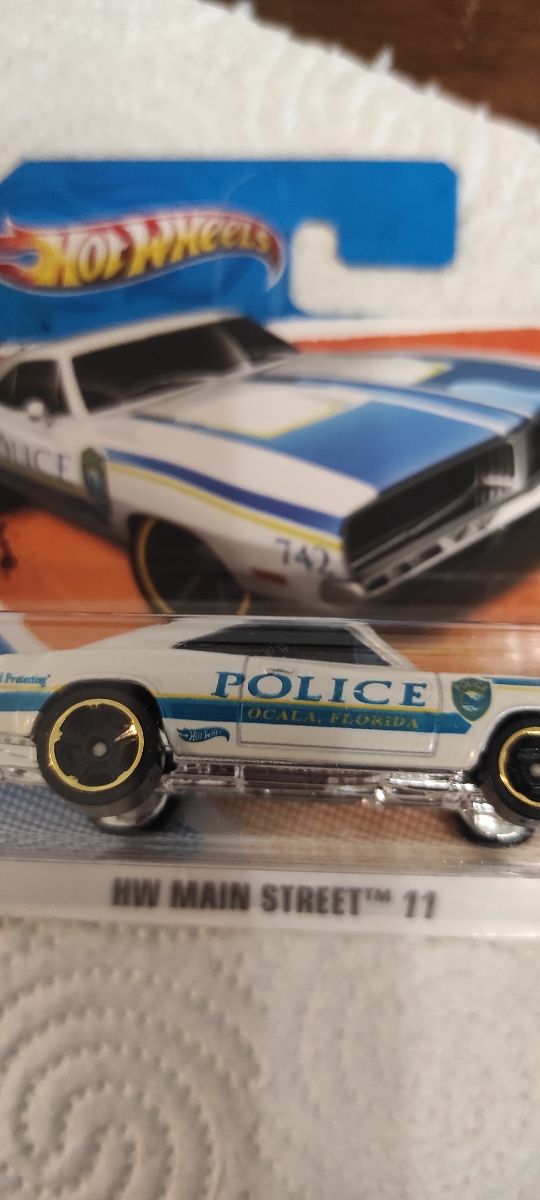 HotWheels '69 Dodge Charger (2010)