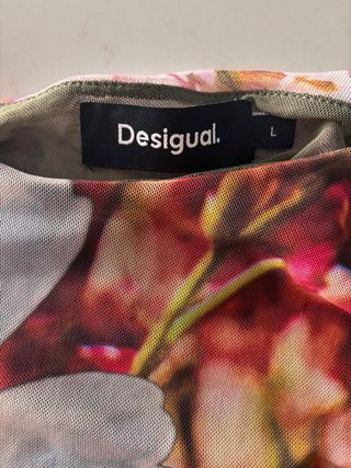 Top flores Desigual