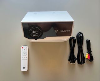 Proyector 1080P FULL HD NUEVO con apps instaladas