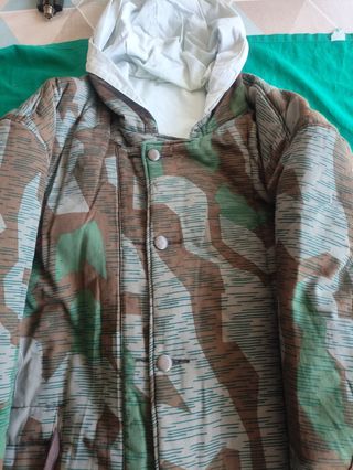 Parka Reversible WWII Splinter/Blanco.