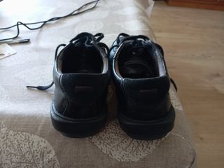 Zapatos negros Camper