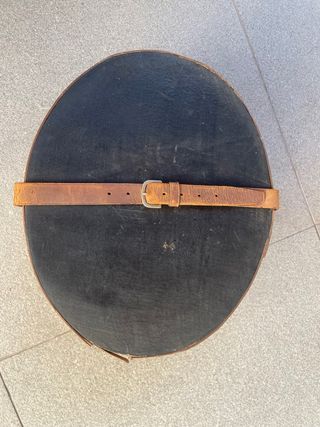 Caja sombrero vintage negra y marrón