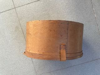 Caja sombrero vintage negra y marrón
