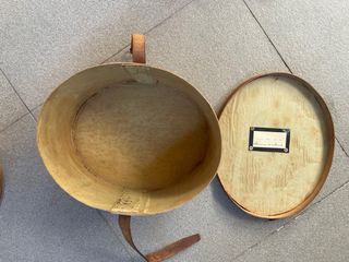 Caja sombrero vintage negra y marrón
