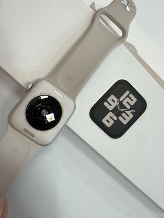 Apple Watch SE 40mm Beige