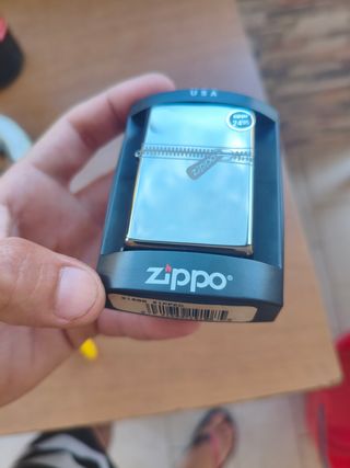 Zippo 21088: Accendino nuovo con sigillo