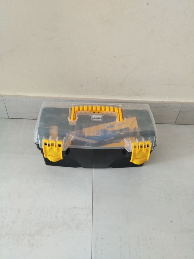 Caja herramientas infantil