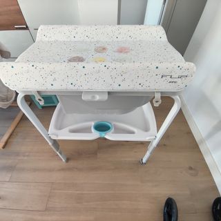 Bañera-cambiador Jané Flip.