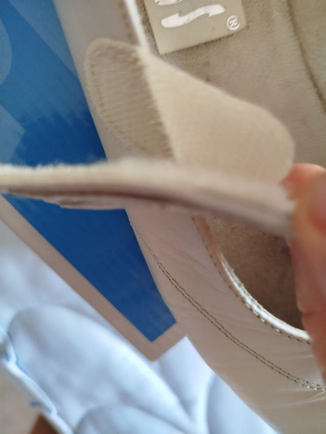 Zapatos comunión niña beige