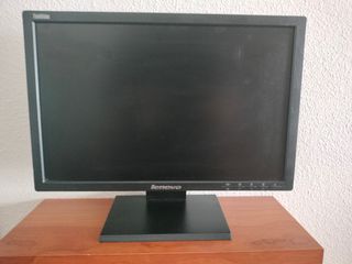 Monitor Lenovo 19" - 2 unidades