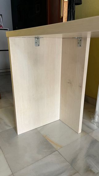 Escritorio de madera Beige
