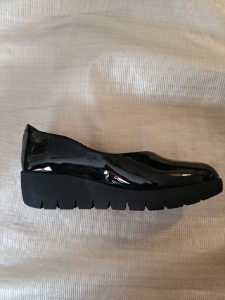 Zapato MOH charol negro - cuña