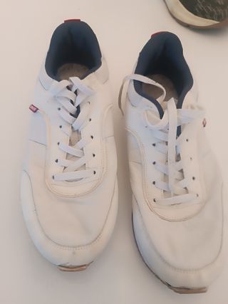 Zapatillas Levis blancas - casual
