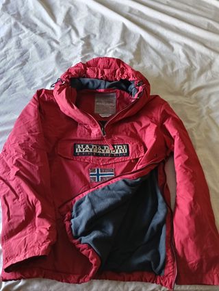 Cazadora Napapijri roja