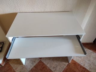 Escritorio blanco madera