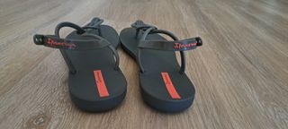 Sandalias Ipanema negras - nuevas