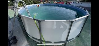 Piscina 457x457cm - 1 mes uso