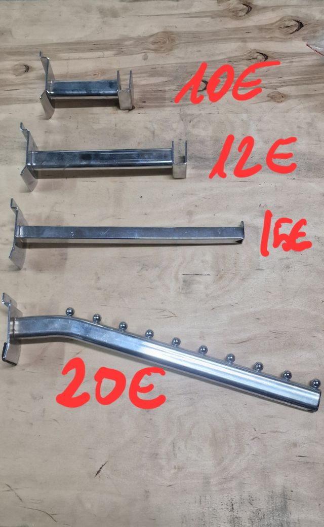 Ganchos y Percheros Metalicos