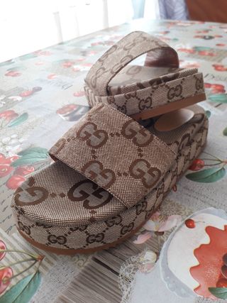 Chanclas Gucci Beige/Marrón - Talla 39