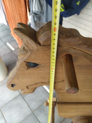 Caballito balancín madera infantil