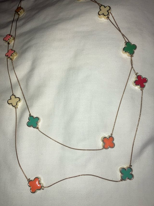 Collar dorado multicolor