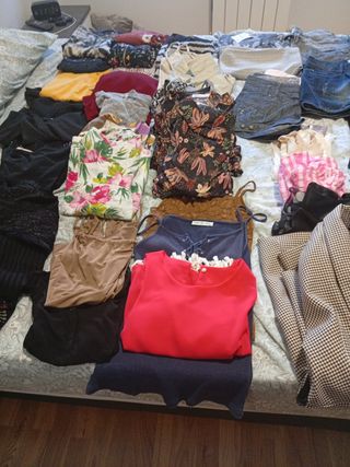 Lote ropa mujer más de  70 prendas ,regalo 3 botas