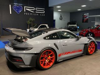 Porsche 911 Carrera GT3 RS 