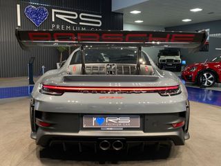 Porsche 911 Carrera GT3 RS 