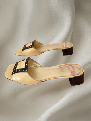 Sandali gialli vernice | taglia 38 | tacco 3 cm 