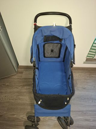 Passeggino per cani blu