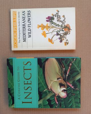 2 libros, Guide to Insects, Mediterranean Flowers