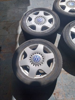 Llantas 205/55R16 VW Beetle