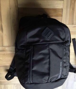 Mochila SKECHERS negra