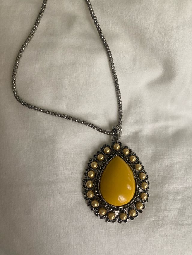 Collar Plata con Colgante Amarillo