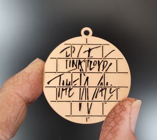 Reloj y colgantes Pink Floyd The Wall