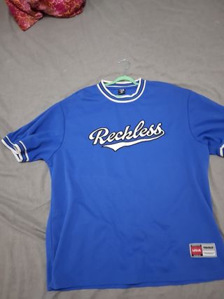 Camiseta Reckless azul