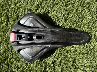 Sillín bici carbono Cadex (Giant)

